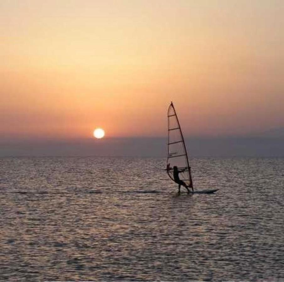 Besthomestay- Caparica Beach Lisbon ألمادا المظهر الخارجي الصورة